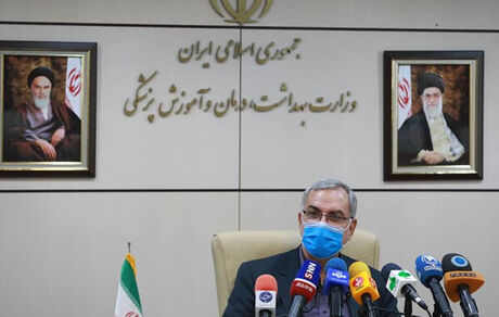 وزیر بهداشت: نیاز باشد باز هم آنتی بیوتیک وارد می کنیم