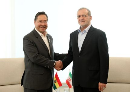 دیدار و گفت و گوی رییس جمهور با همتای بولیویایی