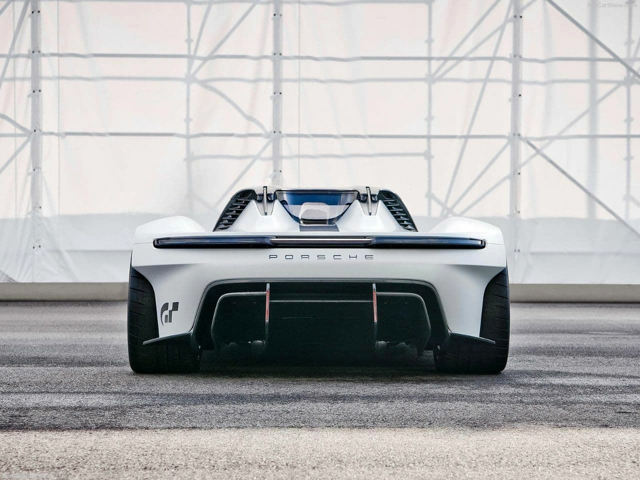 پورشه Vision Gran Turismo