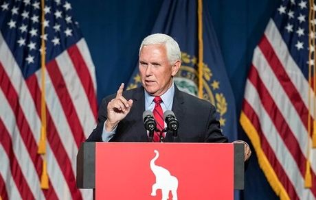 پنس هم به منتقدان بایدن پیوست