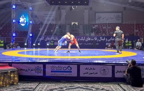 فرماندار مسجدسلیمان، تیم قهرمان لیگ برتر کشتی کشور را منحل کرد