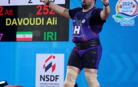 ایران در جام جهانی وزنه برداری تایلند، یازدهم شد