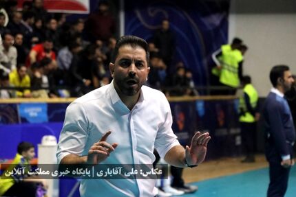علیزاده: تیم در خور شان ارومیه نباشد نمی‌مانم / برخی تیم‌ها در پلی‌آف لیگ برتر والیبال قانون را دور زدند