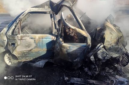 در تصادف دو دستگاه خودرو، ۸ نفر در آتش سوختند!