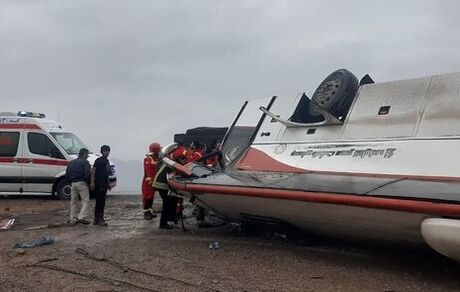 تداوم واژگونی اتوبوس‌ها در کشور: این بار در کمربندی یزد با ۱۳ مصدوم 