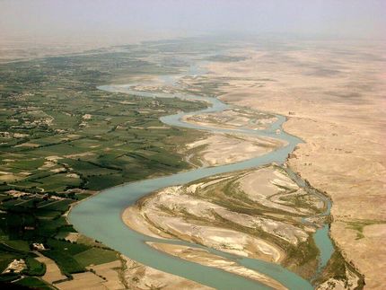 افغانستان از دادن حقابه هامون به ایران طفره می‌رود