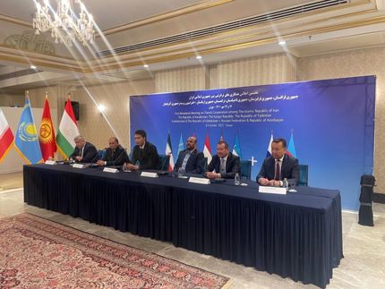 ایران با ۶ کشور آسیای میانه بیانیه ترانزیتی امضا کرد