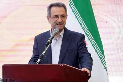 استاندار تهران: دانشگاه‌ها و ادارات تعطیل نیست