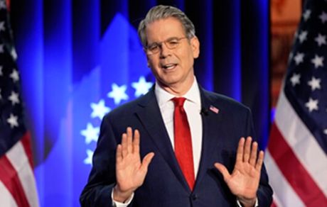 تمدید لغو تحریم‌ها علیه نفت دریایی روسیه و ایران