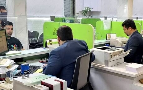 روشنگری بانک قرض‌الحسنه مهر ایران درباره خبر اشتباه پرداخت وام میلیاردی به کارکنان بانک‌ها