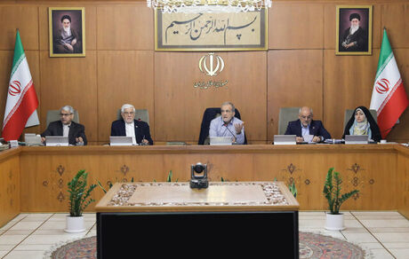 رئیس جمهور: هیچ موضوعی نباید بر معیشت مردم تقدم و ترجیح یابد