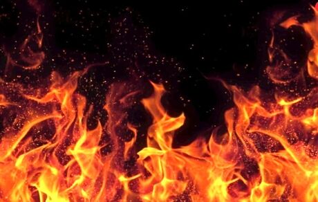مهار آتش‌سوزی یکی از انبار‌های شرکت فولاد خوزستان