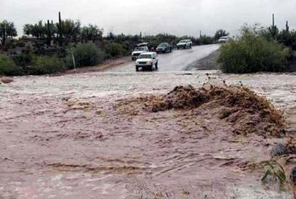 ۲ مفقودی طغیان رودخانه در جنوب و شرق کرمان پیدا شدند/ عملیات جستجو برای پیدا کردن کودک ۵ ساله ادامه دارد