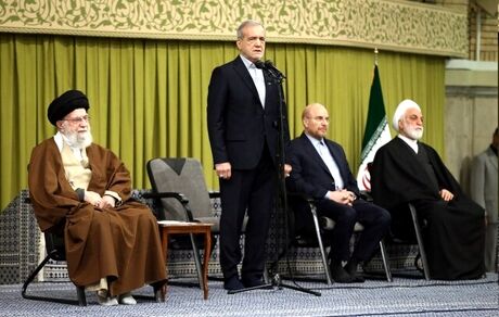 رئیس جمهور: وحدت و انسجام مسلمانان زمینه تحقق عدالت