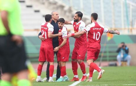 برد سخت پرسپولیس مقابل هوادار قبل دربی