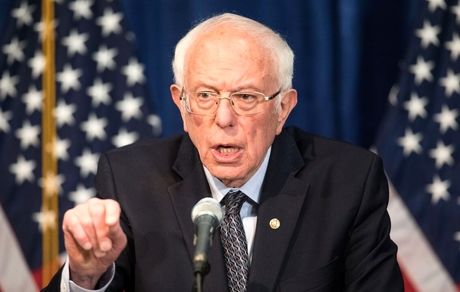 سندرز: ترامپ آمریکا را در جنگ‌های بی‌پایان نگه می‌دارد