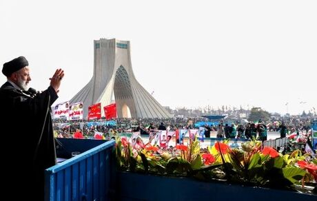 امروز ایران اسلامی مستقل‌ترین کشور در جهان است / نظام جمهوری اسلامی همچنان مقتدرانه پیش می‌رود
