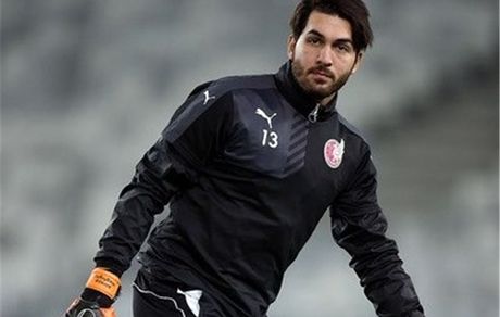 
حقیقی: بنویسید علیرضا حقیقی برگشته است
