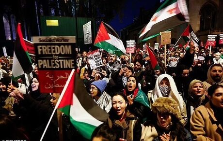 تجمع اعتراضی فعالان حامی فلسطین در لندن