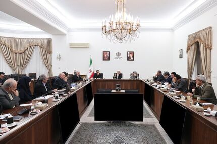 انتقاد عارف از برخورد شعاری با آبخیزداری و آبخوان‌داری