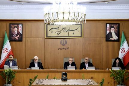 استانداران فارس، یزد و خراسان رضوی منصوب شدند
