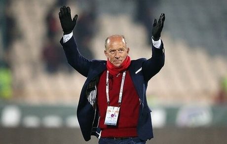 بی‌توجهی کالدرون به خواسته انصاری‌فرد