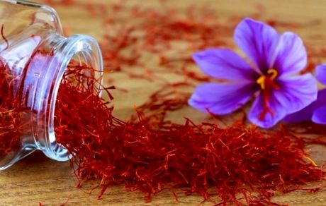 نصف شدن تولید زعفران دلیل گرانی این محصول کشاورزی اعلام شد