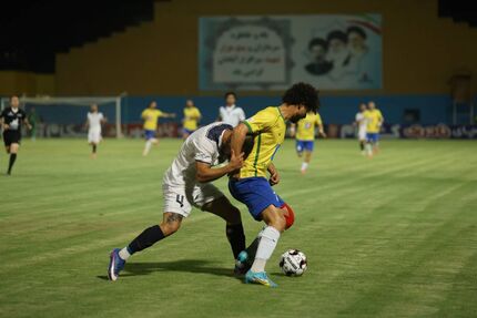 نبرد صنعت نفت آبادان و ملوان انزلی گلی نداشت