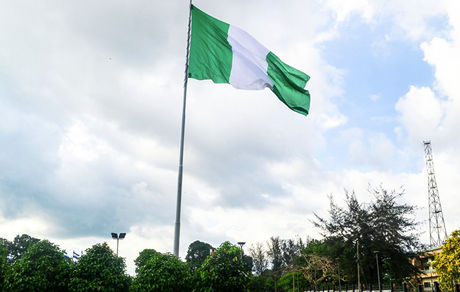 غرق شدن یک کشتی نیجریه‌ای با ۱۶۰ مسافر