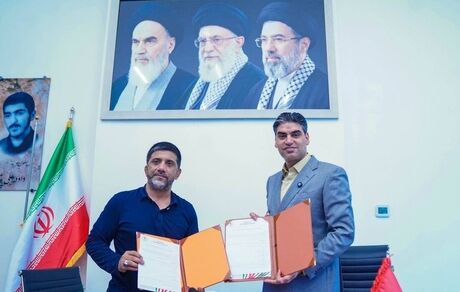 امضای تفاهم‌نامه همکاری مشترک فدراسیون کشتی و باشگاه پرسپولیس