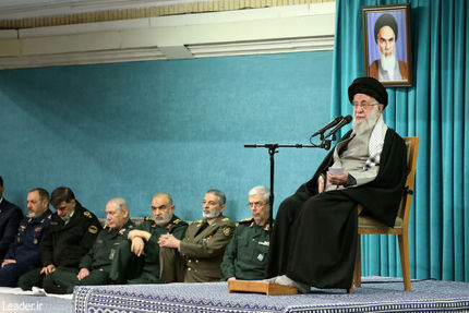 قدردانی رهبر انقلاب از روحیه و انگیزه‌ رئیس جمهور / آیت‌الله خامنه‌ای: معیشت مردم، مسئله مهم کشور است