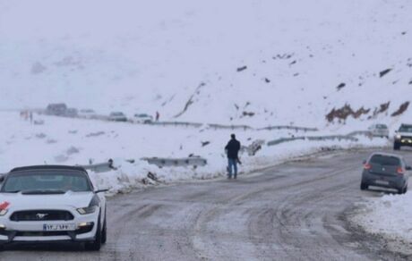 بارش برف به تهران و کرج رسید / پیست اسکی توچال تعطیل شد