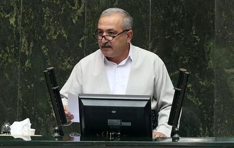 تذکر تند نماینده مهاباد به دولت: رئیس جمهور و وزیر کشور باید پاسخگوی شلیک تیر جنگی به مردم باشند