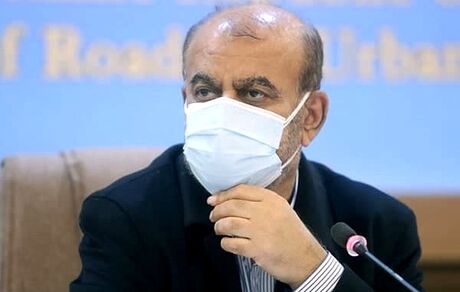 وزیر راه و شهرسازی وارد سوریه شد / هدف: رایزنی برای ترسیم نقشه راه ارتقای همکاری‌های اقتصادی تهران و دمشق