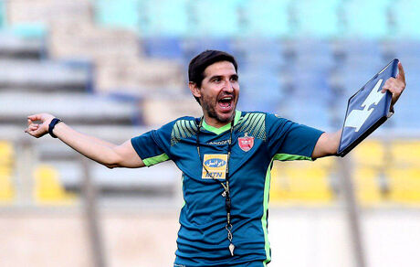 دردسر جدید پرسپولیس؛ طلب دستیار کالدرون!