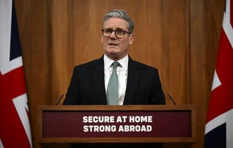 سفر نخست وزیر انگلیس به چین بعد از ۸ سال