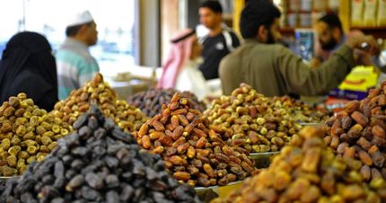 پادشاه عربستان ۵.۵۳ دلار برای مقابله با گرانی جهانی اختصاص داد