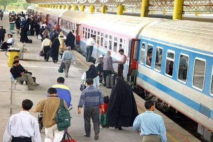 پیش فروش بلیت قطارهای مسافربری فردا آغاز می‌شود