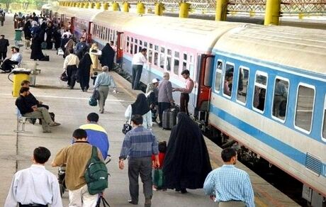 پیش فروش بلیت قطارهای مسافربری فردا آغاز می‌شود
