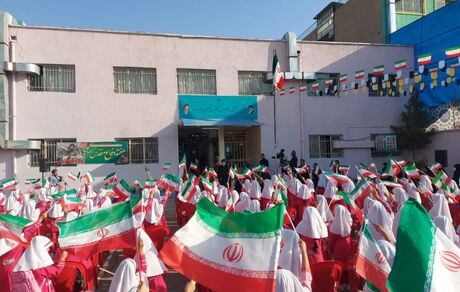 رئیس جمهور زنگ آغاز سال تحصیلی ۱۴۰۲-۱۴۰۱ را نواخت