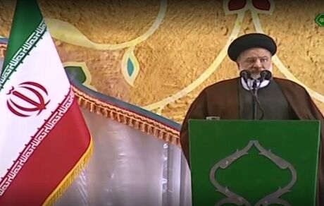 تاکید بر بهره‌گیری از نظرات بانوان و دختران / با نگاه سلیقه‌ای به مسائل زنان برخورد نکنید