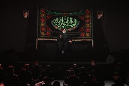 عاشورا درسی برای مبارزه با ظلم در همه دوران‌ها است