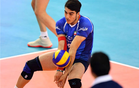 ملی‌پوش شهرداری ارومیه، لژیونر شد