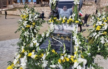 اولین سالگرد درگذشت «سیامند رحمان» برگزار شد