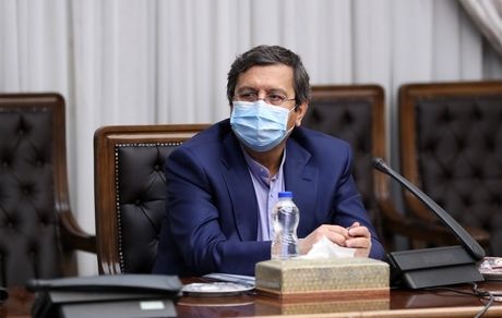  واکنش رئیس کل بانک مرکزی به مخالفت آمریکا با آزادسازی دلارهای ایران در کره/ از اول هم مشخص بود اراده مستقلی ندارند