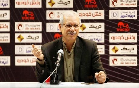 مدیرعامل باشگاه فوتبال فولاد خوزستان: گل‌محمدی تا آخر فصل ماندنی است