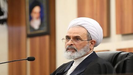 حوزه‌های علمیه تعطیل شدند