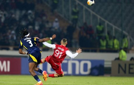 تساوی با چاشنسی شانس پرسپولیس مقابل تیم ذخیره‌های النصر / کار سرخ‌پوشان به اما و اگر کشید