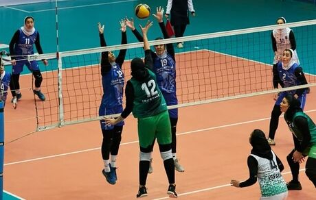 ادامه صدرنشینی سپاهان اصفهان در لیگ برتر والیبال زنان