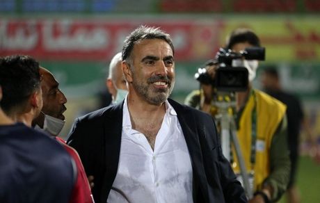 استوری محمود فکری درباره باز شدن پنجره نقل‌وانتقال استقلال